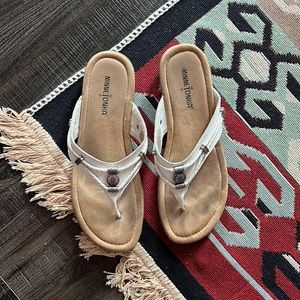 Minnetonka silverthorne white braided sandals